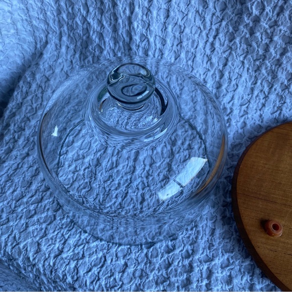 Vintage Teak Wood & Glass cheese dome - Picture 8 of 9